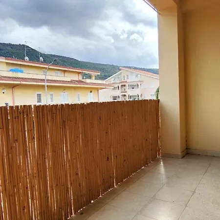 Lägenhet Gioia Casa